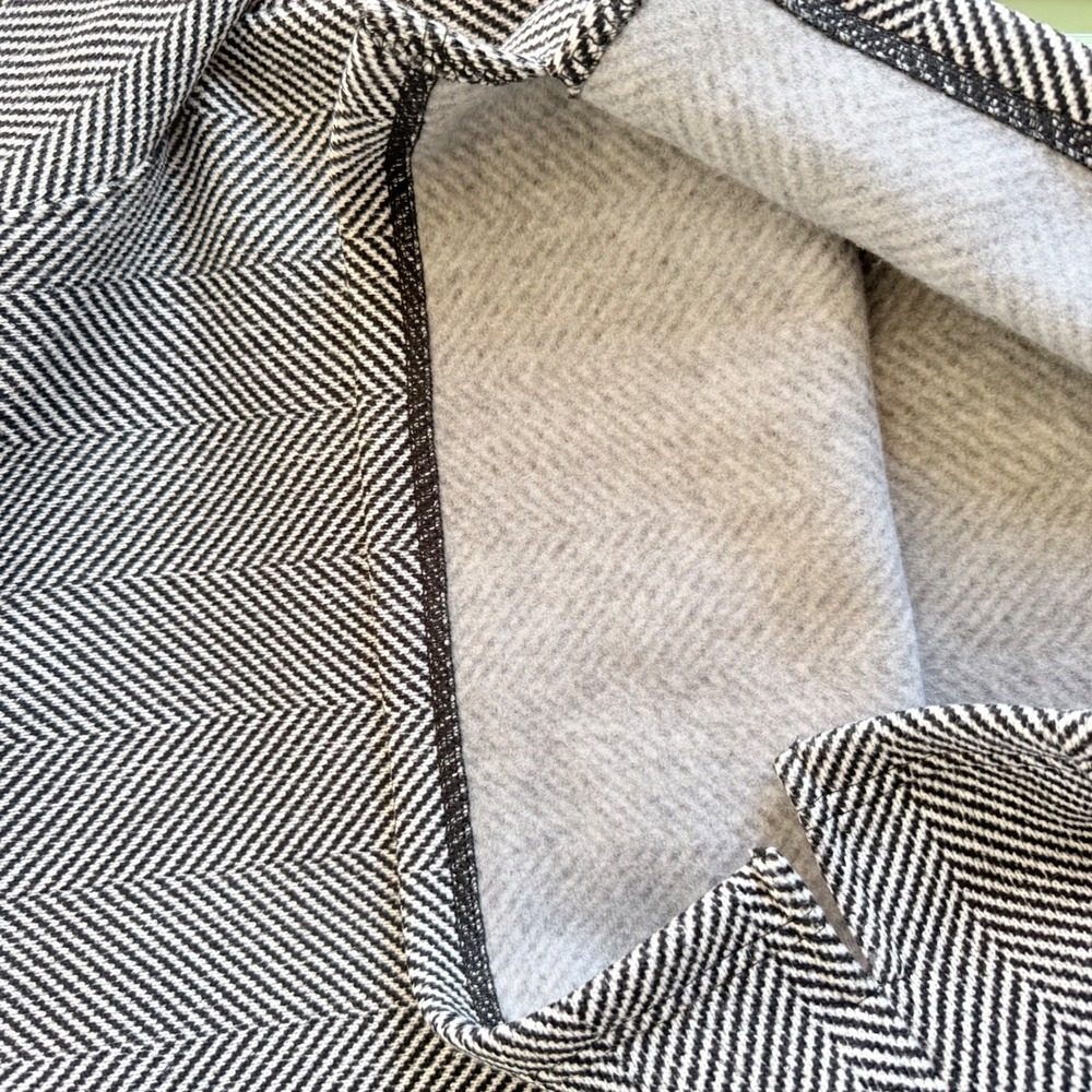 J.Crew Womens‎ Herringbone Funnel Neck Pullover Fleece Lined Sweatshirt Black S - Picture 5 of 7